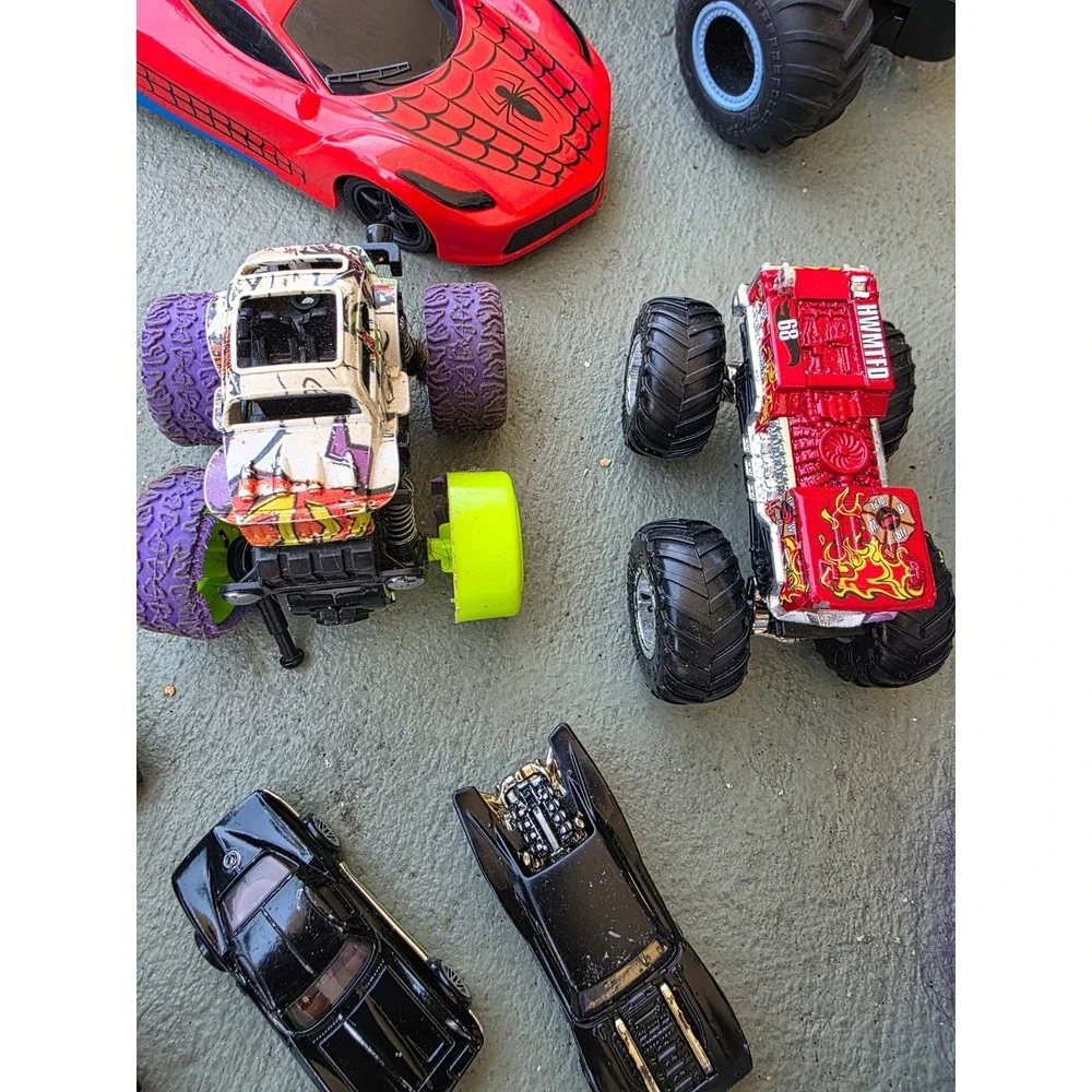 Mixed Toy Lot Monster Trucks Hot Wheels Spider-Man My Little Pony Batman 15pc D1